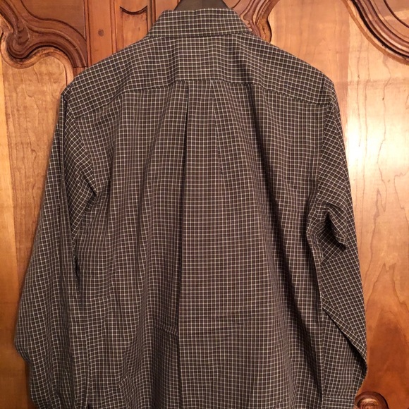 Classic - TravelSmart - button down - Picture 6 of 7